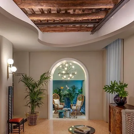 Szálloda Priori Secret Garden