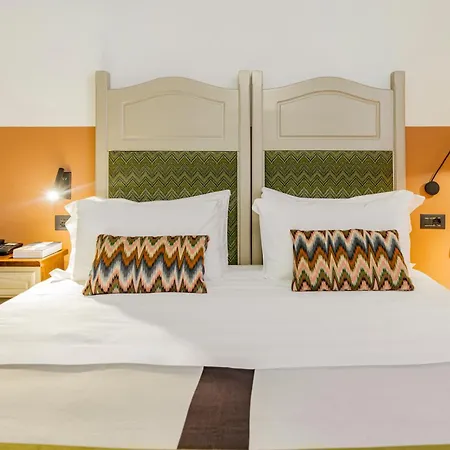 Hotel Priori Secret Garden