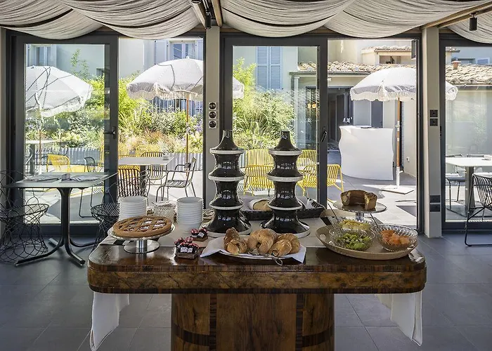 Hotel Priori Secret Garden 4*