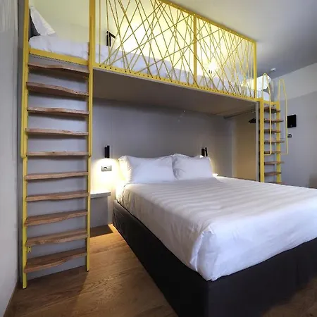 Hotel Priori Secret Garden 4*