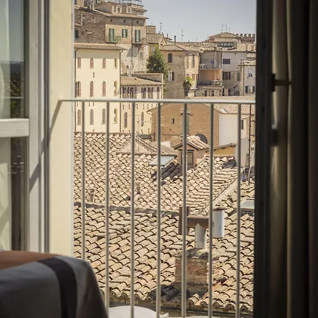 Priori Secret Garden Hotel 4*