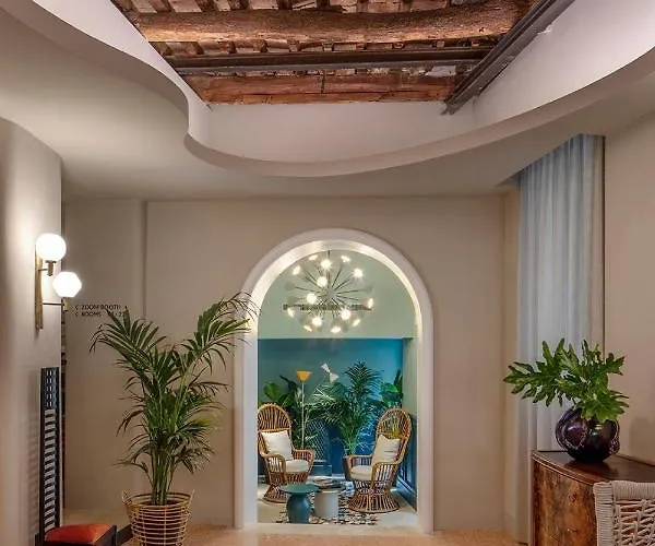 Hotel Priori Secret Garden