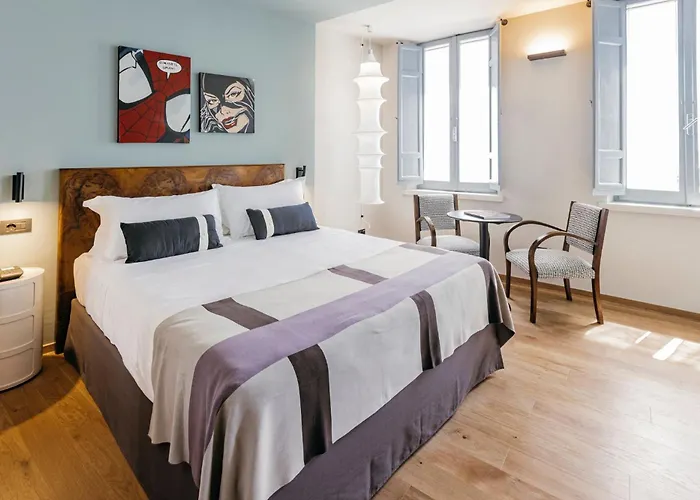 Priori Secret Garden Hotel