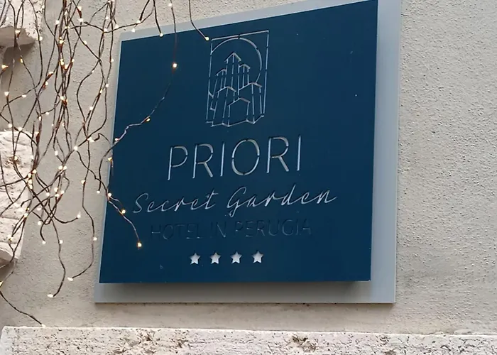 Hotel Priori Secret Garden